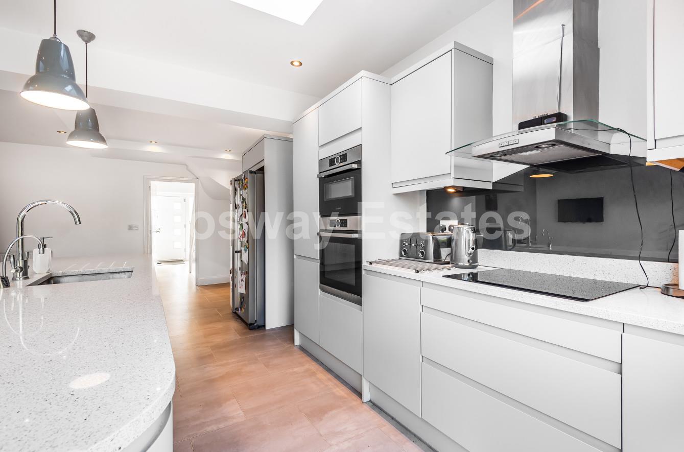 Stanway Gardens, Edgware